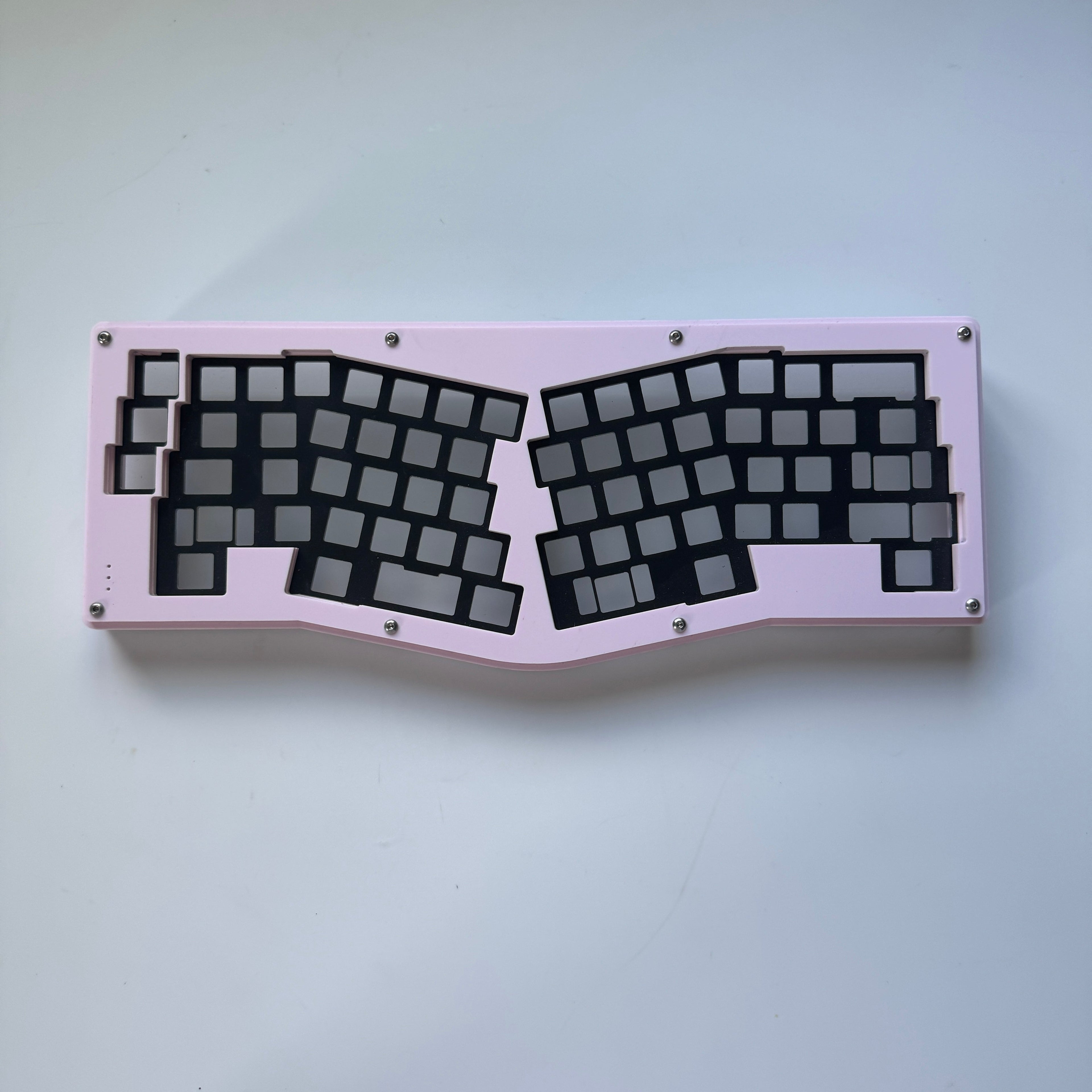 Alice Pastel Pink Gasket Mount Case