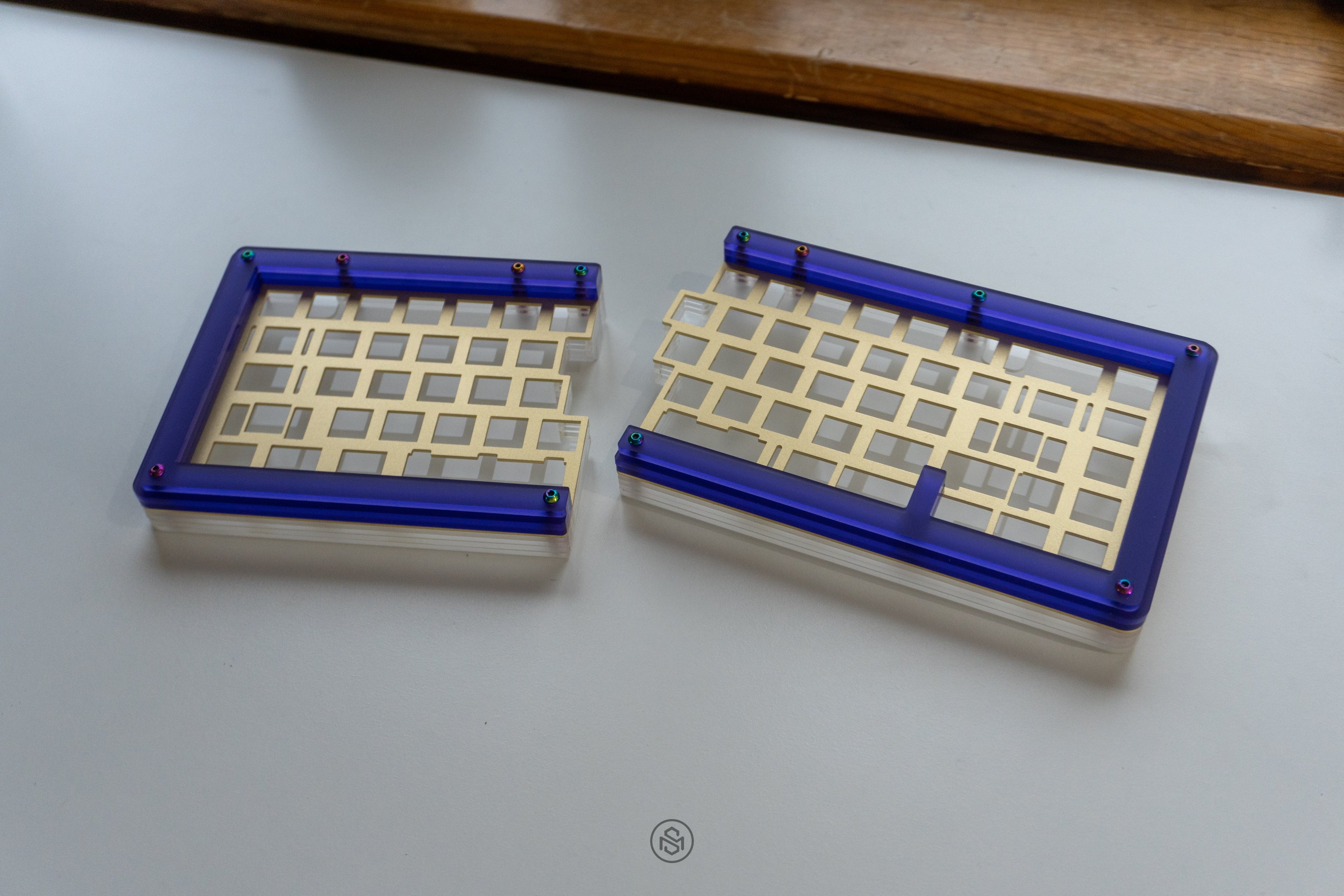 Quefrency Acrylic Case